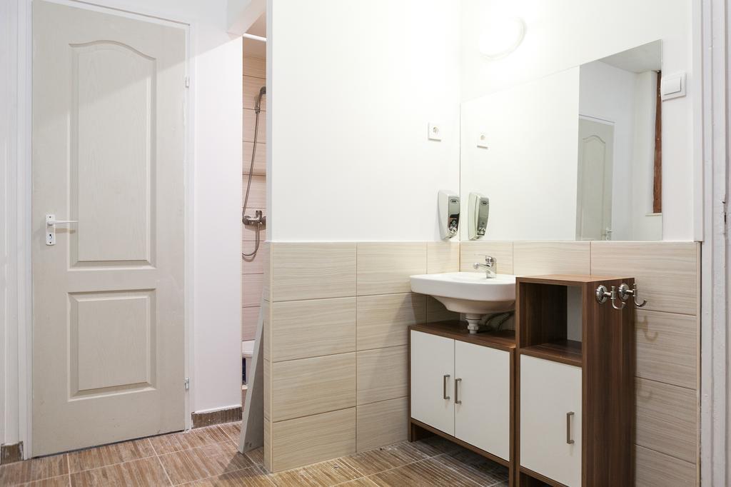 בודפשט Junior Tower Apartment מראה חיצוני תמונה