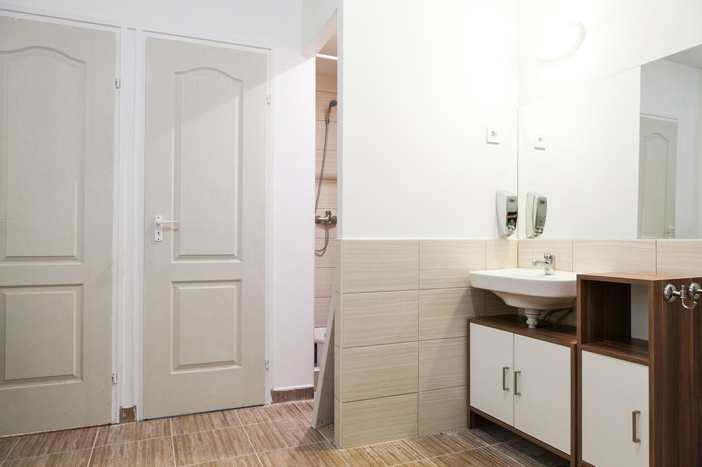 בודפשט Junior Tower Apartment מראה חיצוני תמונה